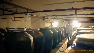 成都盎柒弱電—酒廠窖池測溫儀有什么作用？